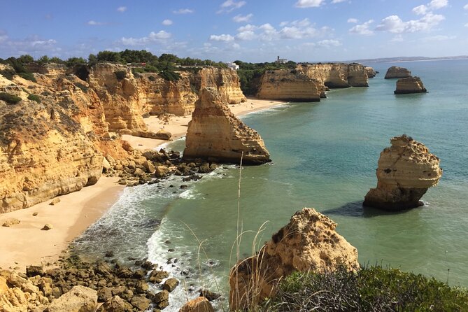 E-Bike Tour: Sete Vales Suspensos Trail (Marinha and Benagil) - Why an e-bike is the right tool for this Algarve coast