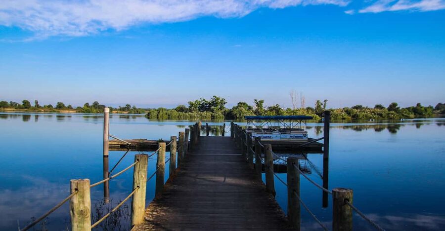 Escaroupim: 1 hour boat trip, guided tour - Who will enjoy this cruise most
