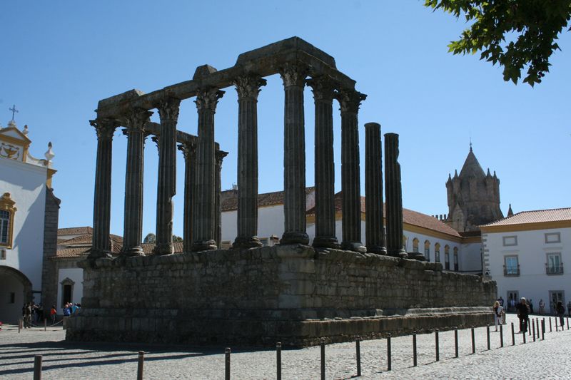 Évora and Megaliths Full-Day Tour from Lisbon - Key points before you book