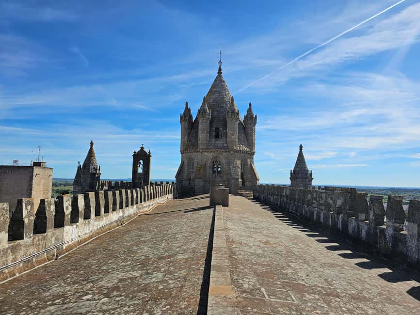 Évora (with Sé & Bones), Evoramonte & Arraiolos: From Lisbon - Meeting at Cinema São Jorge