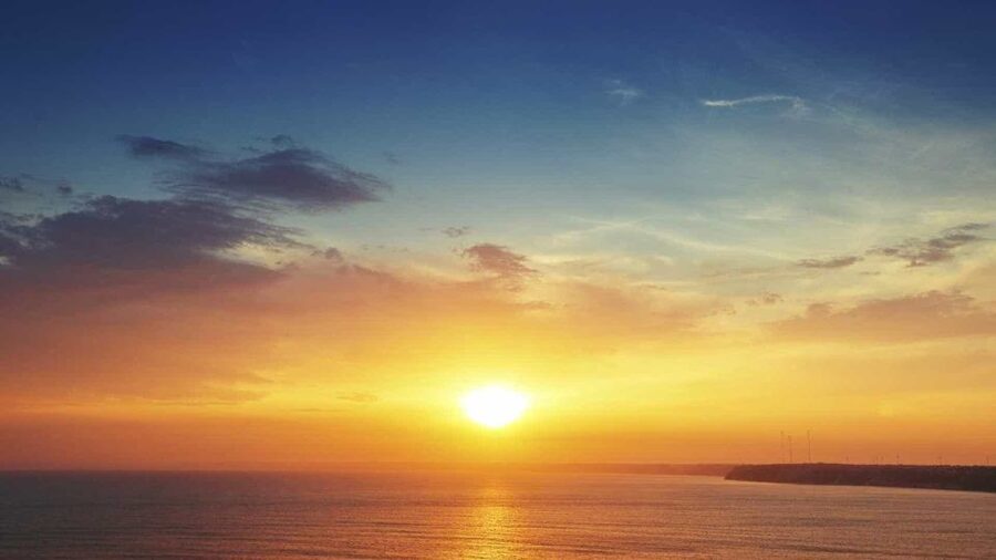 Faro: Ria Formosa Guided Sunset Tour by Catamaran - The return through Ria Formosa