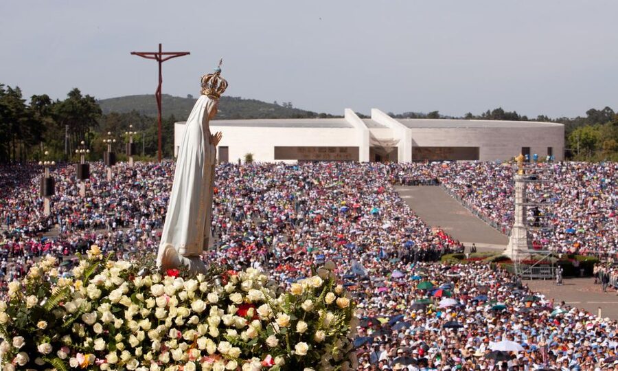 Fátima: Half-Day Tour - Languages, timing, and practical limits