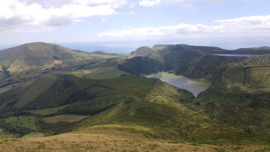 Flores Island: Full-Day Guided Tour - Lunch, timing, and what the $91 covers
