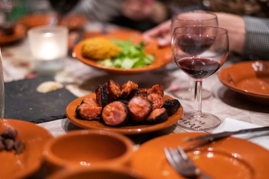Food Tour: Portuguese wine & Tapas with Ginjinha Tasting - The 45-minute final stop and ginjinha tasting