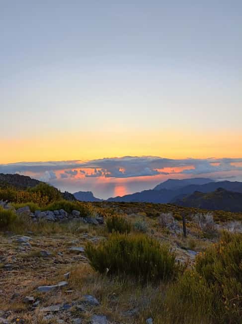 From 0 to 1818 meters to Pico do Arieiro Sunrise - Is $57 a fair price?