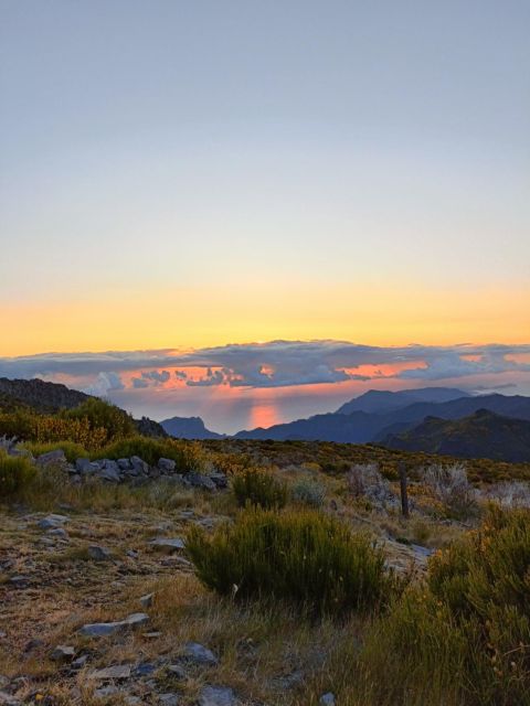 From 0 to 1818 meters to Pico do Arieiro Sunrise - Who should book this experience?