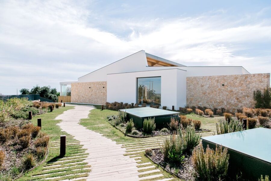 From Albufeira: 4x4 Off-Road Safari & Vineyard Wine Tasting - Key points at a glance