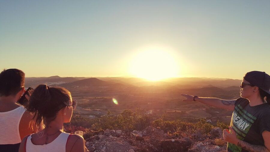 From Albufeira: Algarve Sunset Jeep Tour with Tastings - Is the $41 price good value?