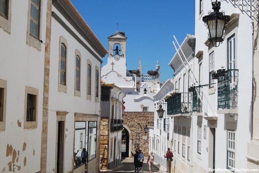From Albufeira: Full-Day Tour of Algarve Eastern's Finest - Vila Nova de Cacela Velha and the sea