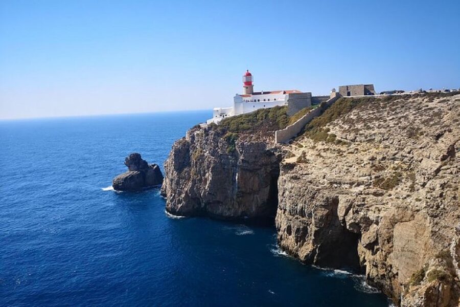 From Albufeira: Historical Algarve Region Tour - Transport, group size, and the pace of the day