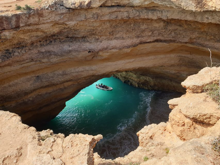 From Armação de Pêra: Benagil Caves and Beaches Boat Tour - Praia dos Beijinhos and the first caves