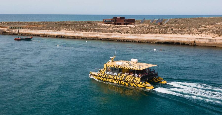 From Faro: Catamaran Boat Trip to Deserta Island with Stop - Finding the Porta Nova pier in Faro