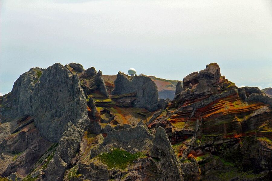 From Funchal: Madeira Peaks Mountain Walk - The guides and the value of a small organized trip
