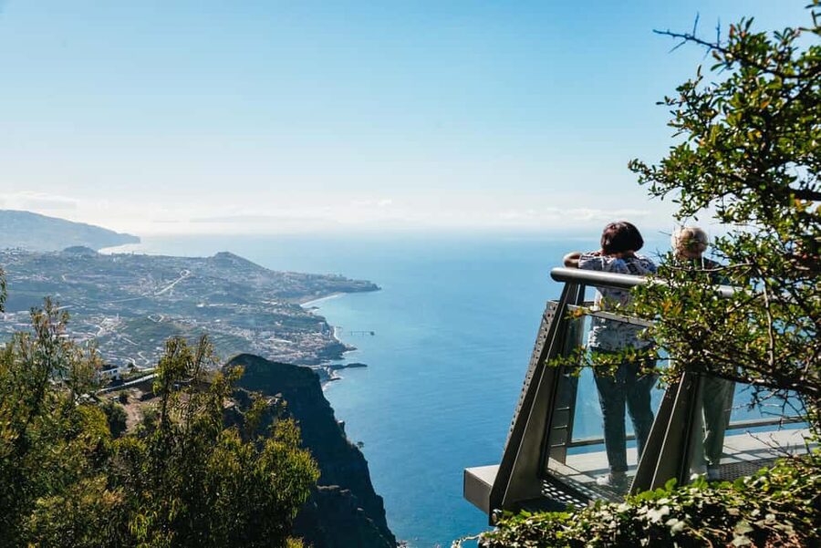 From Funchal: Porto Moniz and Seixal Day Tour by Jeep - From Funchal to Câmara de Lobos and the south coast