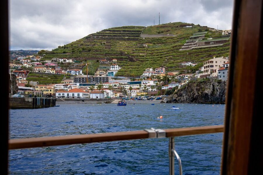 From Funchal: West Bays Sailing Tour with Lunch - Following the coast toward Ponta do Sol