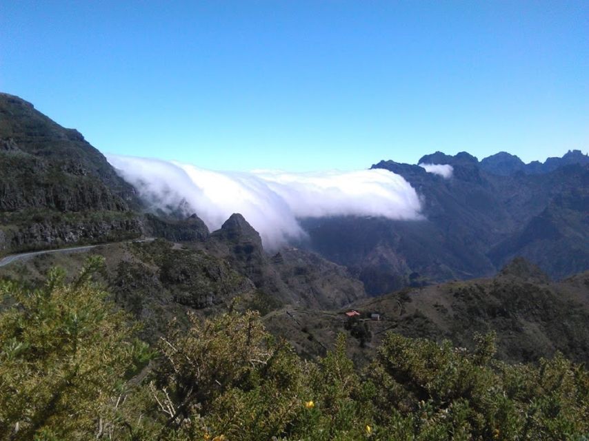 From Funchal: West Madeira and Laurel Forest Day Trip - Seixal, Véu da Noiva, and the rough Atlantic