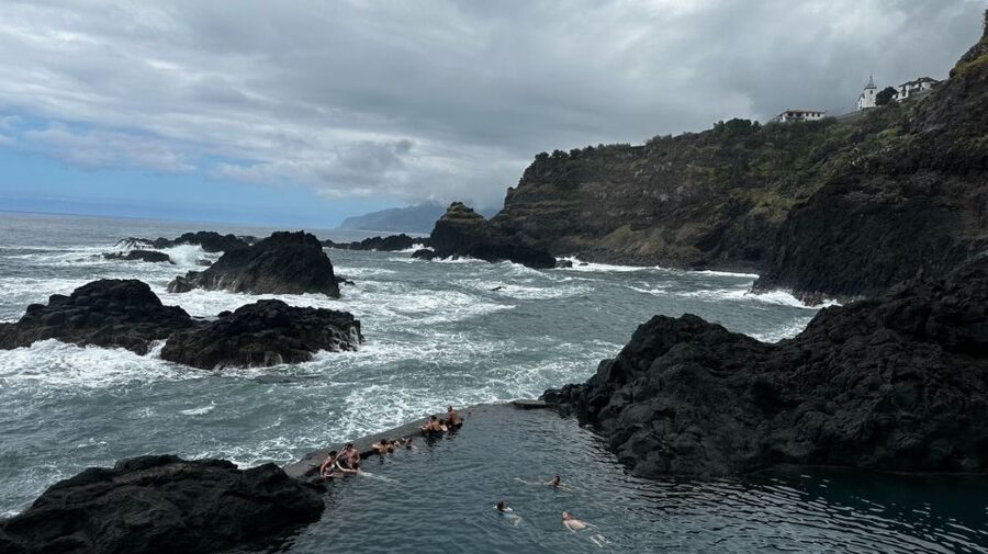 From Funchal:West Madeira Open-roof 4x4 Day Tour with Pickup - Ponta do Sol and the ride back south