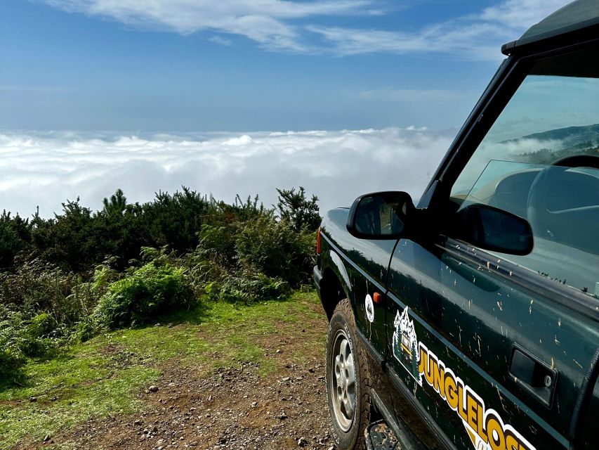 From Funchal:West Madeira Open-roof 4x4 Day Tour with Pickup - Off-road tracks in a Land Rover