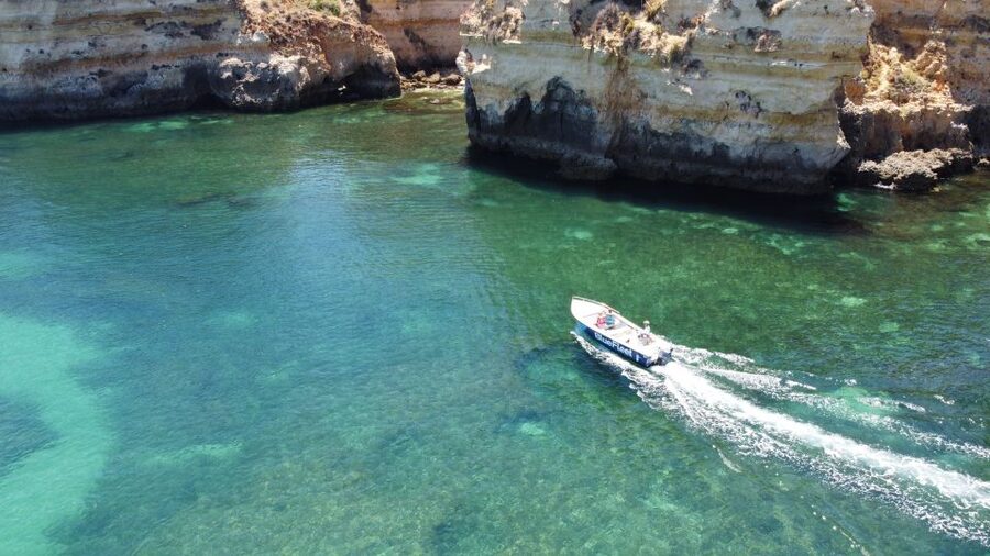 From Lagos: Boat Cruise to Ponta da Piedade - What the 75-minute format does well