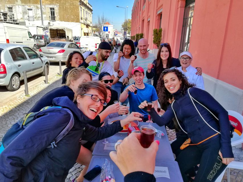 From Lisbon: Arrábida Day Tour & Wine Tasting - Setúbal’s Livramento Market and a fisherman’s breakfast