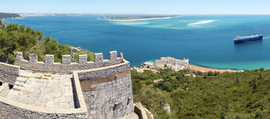 From Lisbon: Comporta and Setúbal Trip with Horseback Riding - Who should book this outing?
