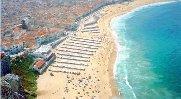 From Lisbon: Fátima, Batalha, Nazaré and Óbidos Day Tour - The guides shape the day