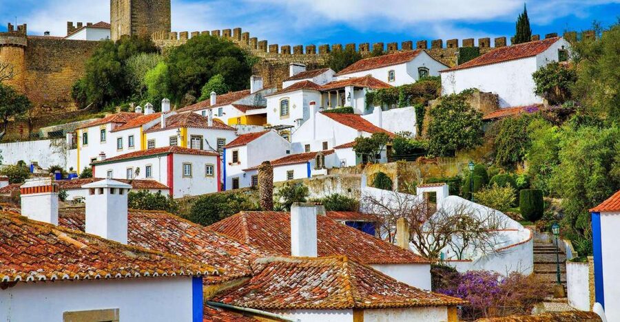 From Lisbon: Fátima, Óbidos Medieval, Nazaré Atlantic Coast - Small group or private tour?