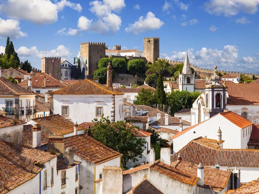 From Lisbon: Obidos, Nazaré and Fátima Small Group Tour - Guide quality and the balance of free time