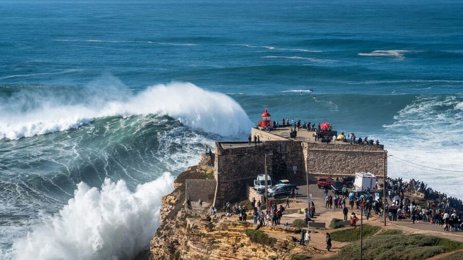 From Lisbon: Private Óbidos and Nazaré Tour - Why this private day trip works from Lisbon