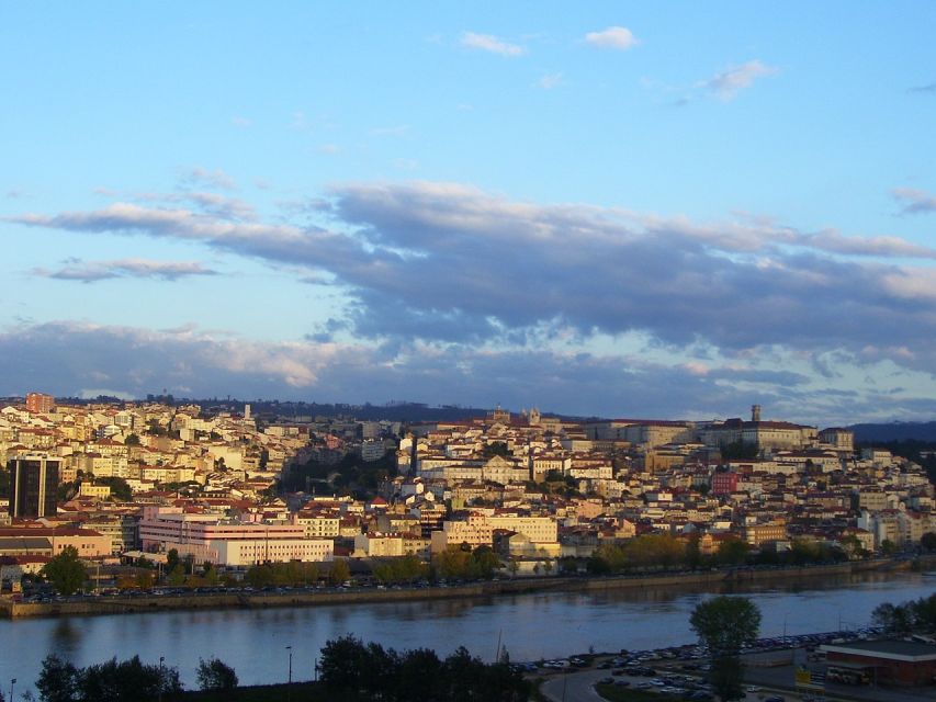 From Lisbon: Private Transfer to Porto with City Stops - What the $284 price means