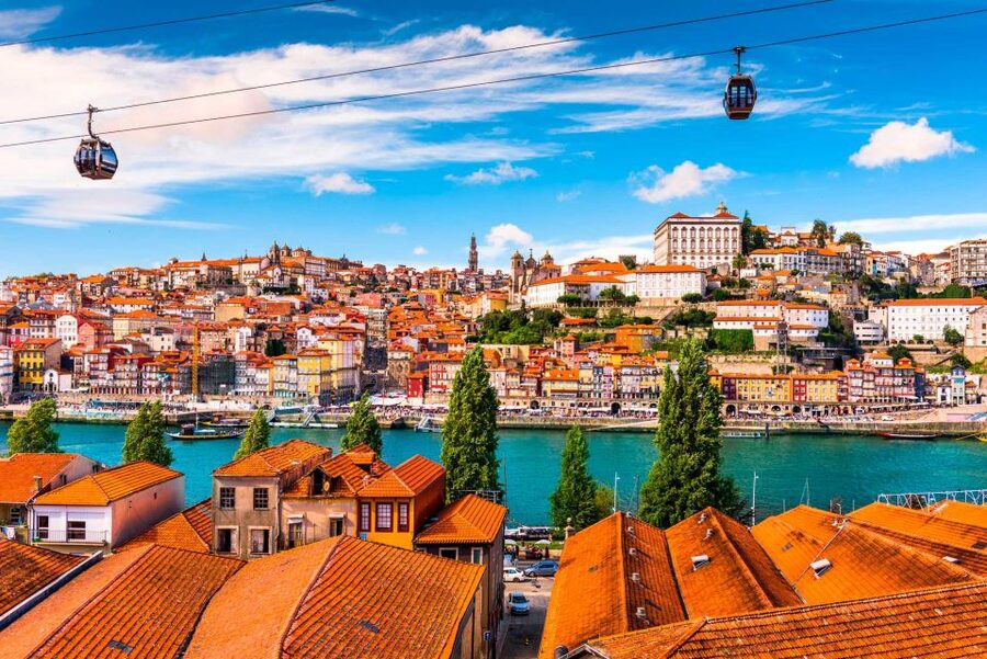From Lisbon: Private Transfer to Porto with City Stops - Óbidos: medieval lanes and cherry liqueur