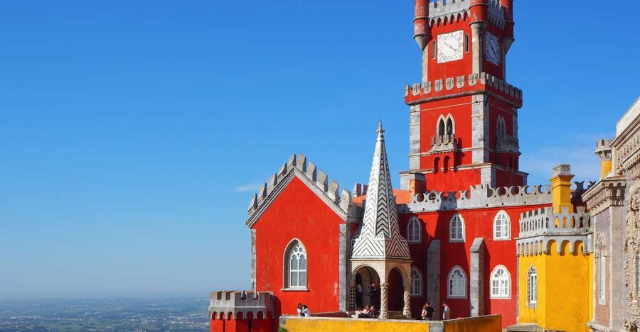 From Lisbon: Sintra and Cascais Private Tour - Sintra, where the day gets busy