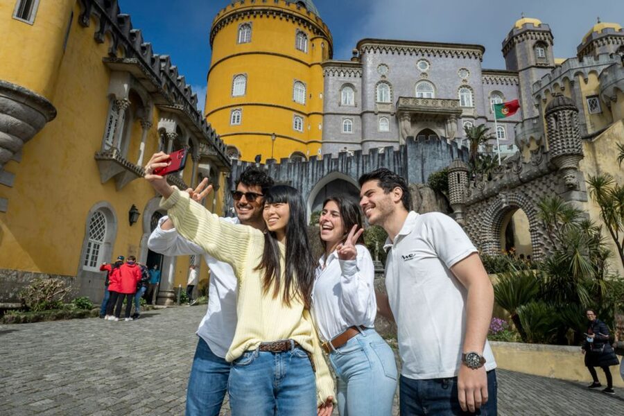 From Lisbon: Sintra & Pena Palace Day Trip with Wine Tasting - Key points to know before booking