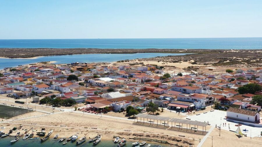 From Olhão: Ria Formosa Sunset Island Tour - Culatra Island and the final sunset stop