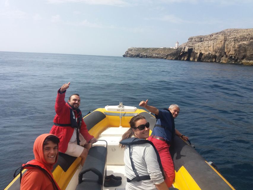 From Peniche: 1-Hour Cabo Carvoeiro Boat Tour - Seeing Cabo Carvoeiro from the water