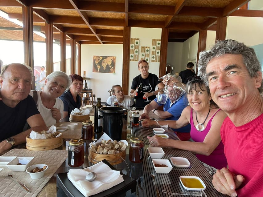 From Pinhão: Douro Valley Tour w/ Wine Tasting and Boat Trip - Morning or afternoon?