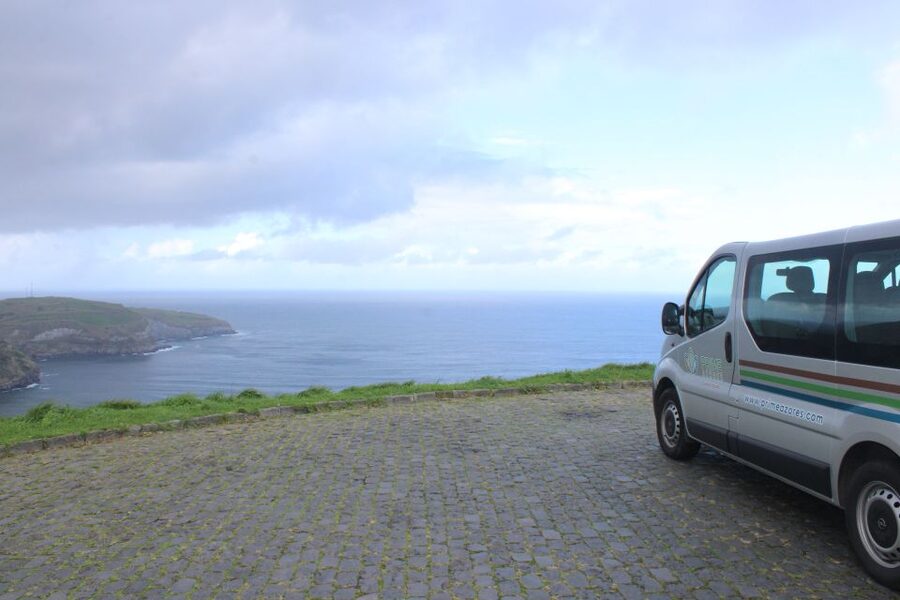 From Ponta Delgada: Lagoa do Fogo & Hot Springs Day Trip - Lagoa do Fogo in the Água de Pau Massif