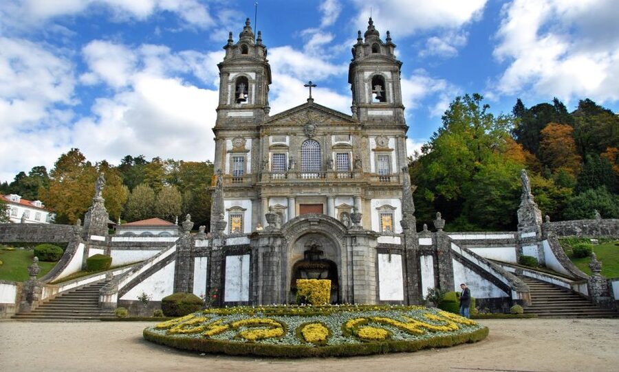 From Porto: Braga and Guimarães Full-Day Trip with Lunch - Key points to know before booking
