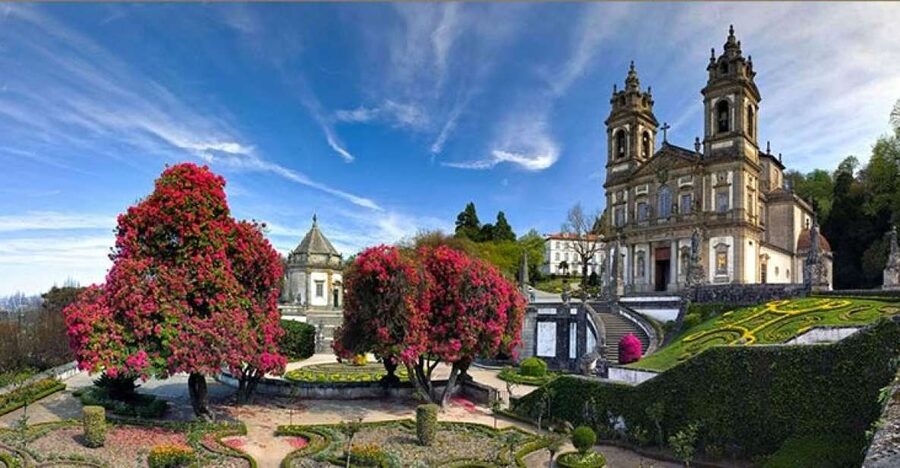 From Porto: Braga and Guimarães Small Group Tour with Lunch - Why this Porto day trip works