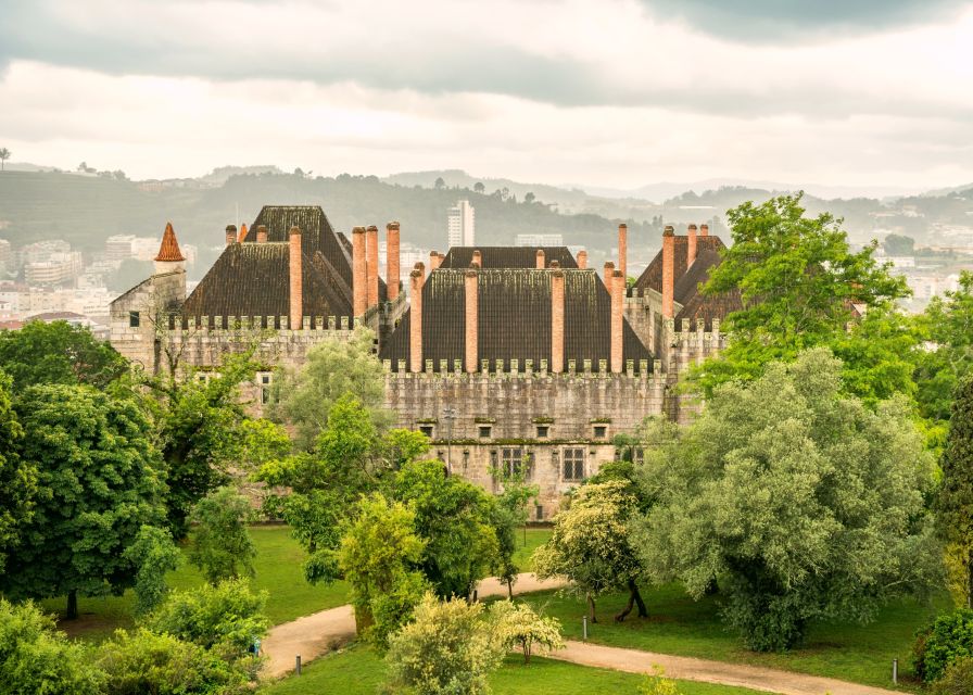 From Porto: Braga & Guimarães Full-Day Tour - The 75-minute lunch break