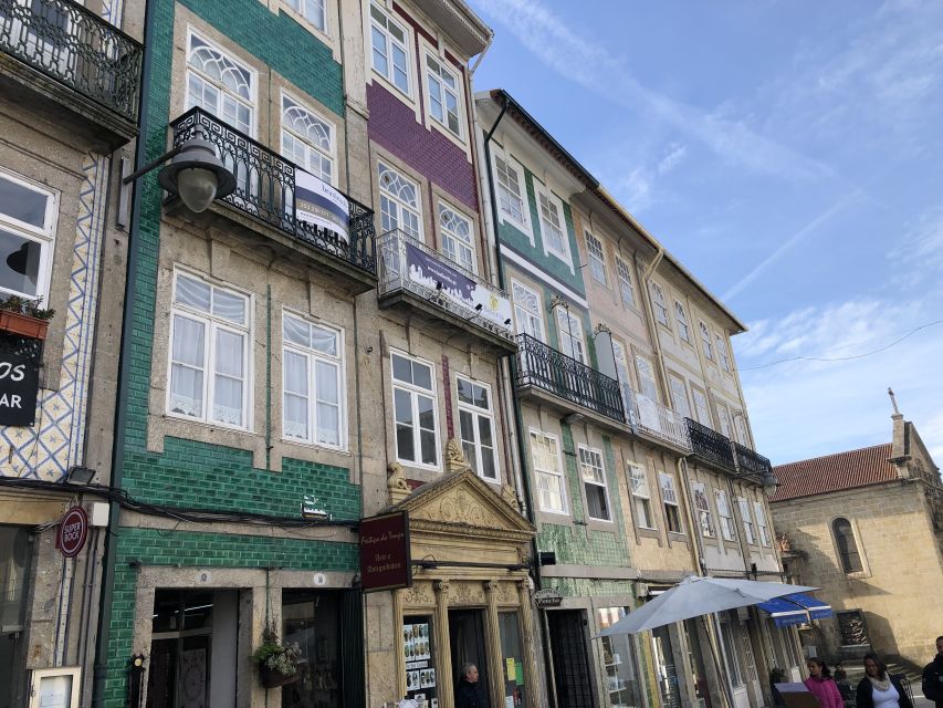 From Porto: Braga & Guimarães with Lunch Small Group Tour - Key points to know before booking