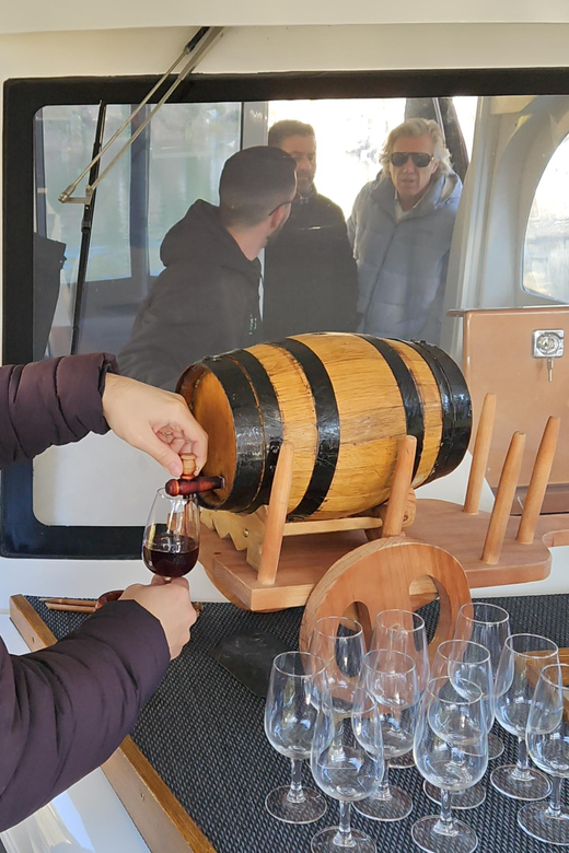 From Porto Day Douro Valley Wine Tour 2 Wine Tasting & Lunch - The N222 and the return through Peso da Régua