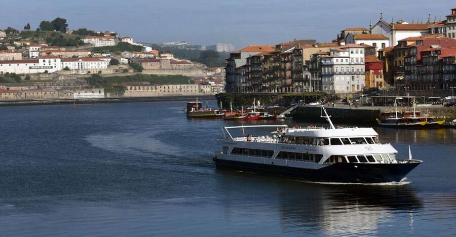 From Porto: Douro River Cruise, Winery Visit & Lunch - Breakfast on board and the long morning route