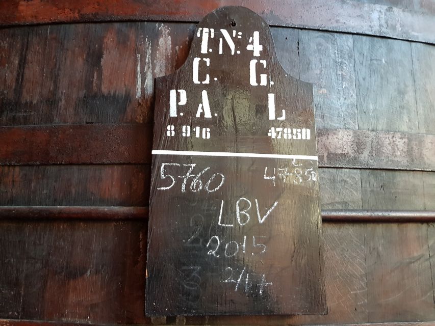 From Porto: Douro Valley 3 Vineyards Tour with Lunch - Is three vineyards better than one?
