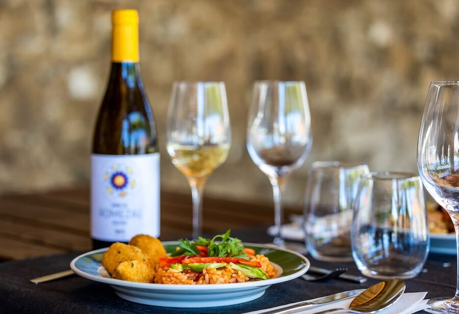 From Porto: Douro Valley w/ Boat Tour, Wine Tasting & Lunch - Why the Douro Valley makes a good day trip from Porto