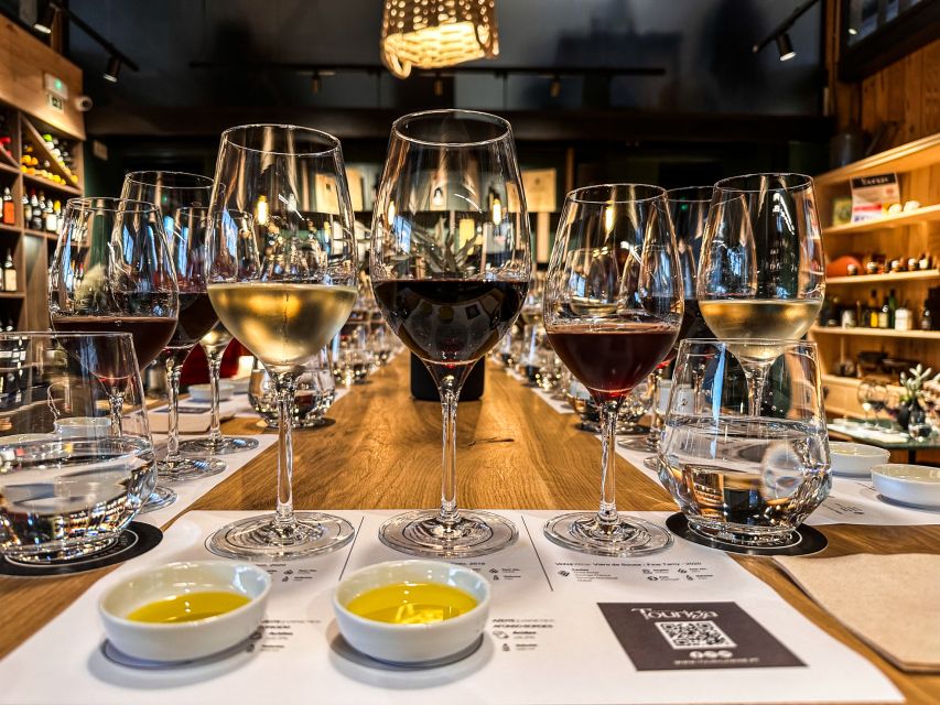 From Porto: Douro Valley w/ Boat Tour, Wine Tasting & Lunch - The N222 and the road to Pinhão
