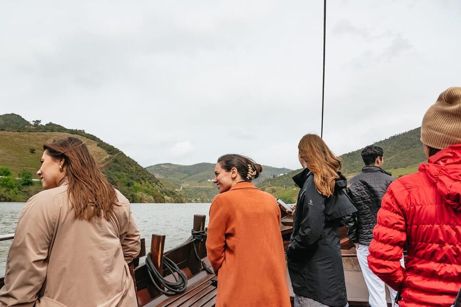 From Porto: Douro Valley Wine Tour with Lunch and Cruise - The road from Porto, with an Amarante pause