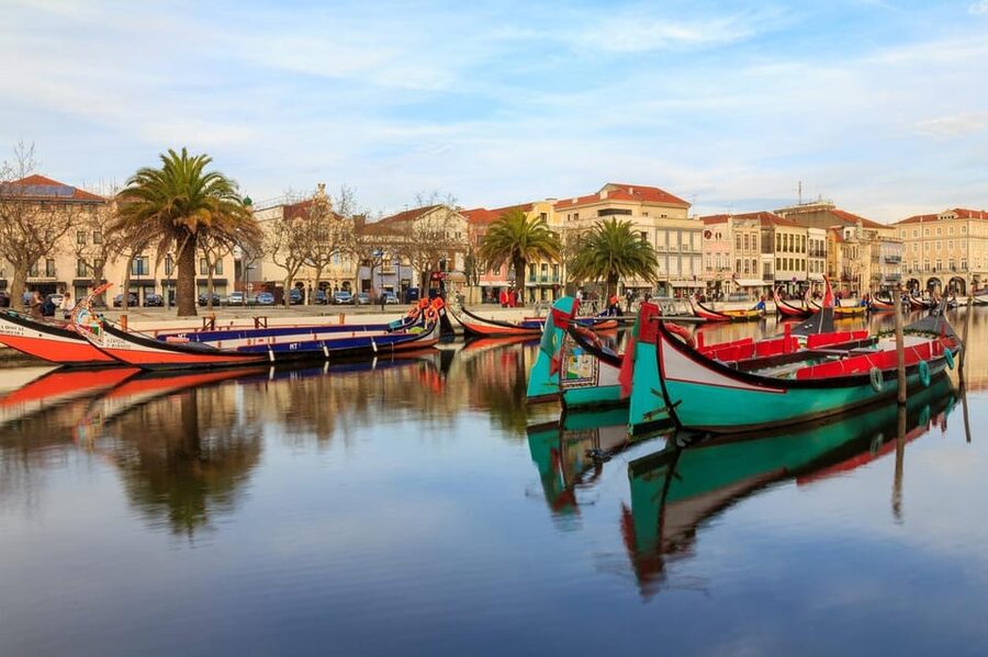 From Porto: Full-Day Trip to Coimbra & Aveiro with Boat Ride - Two Portuguese cities in one full day