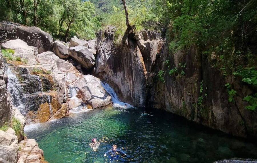 From Porto: Small Group Day Tour of Geres National Park - The remote picnic stop