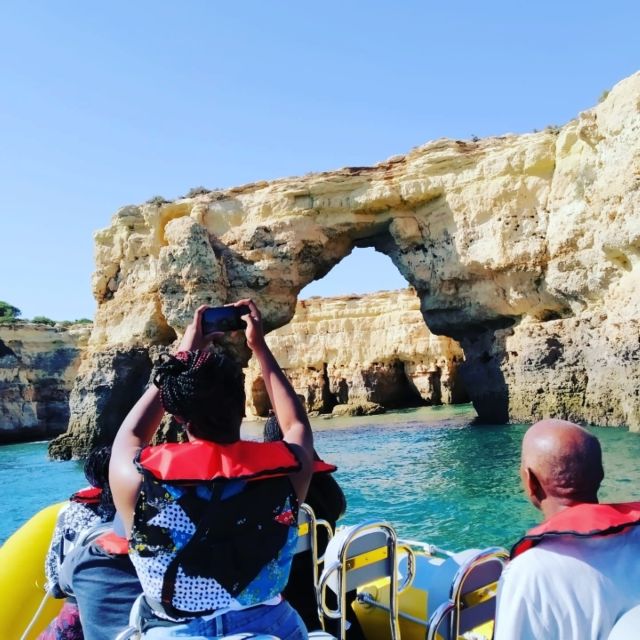 From Vilamoura: 2.5-Hour Benagil Cave and Dolphins Boat Tour - Reaching Benagil Cave by boat
